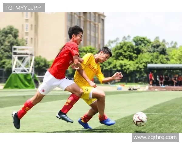 足球主教练点评恒大球星表现解析聚焦各项技能优劣与成长潜力